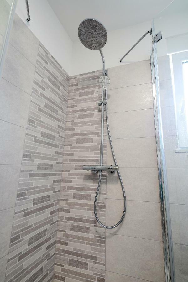 Apartmani Judita Pinezići Extérieur photo