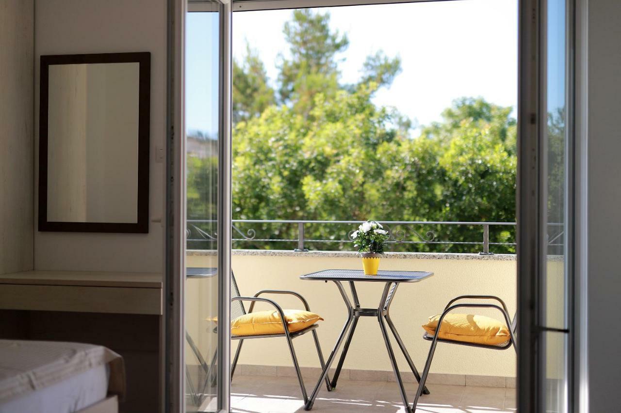 Apartmani Judita Pinezići Extérieur photo